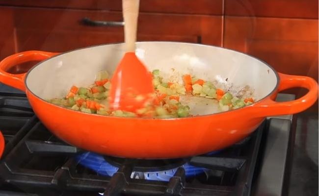 Nonstick Cooking With Le Creuset 