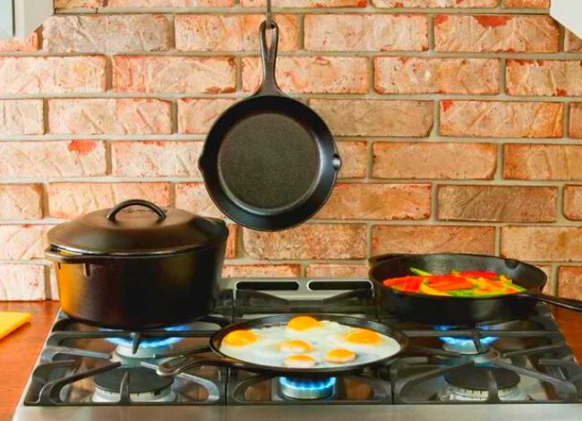 How Can I Cook with Ceramic Cookware on a Gas Stove
